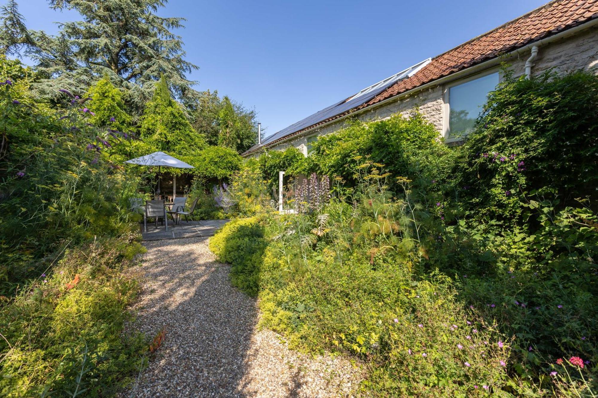 Noelle'S Cottages, The Barn Pickering Exterior photo